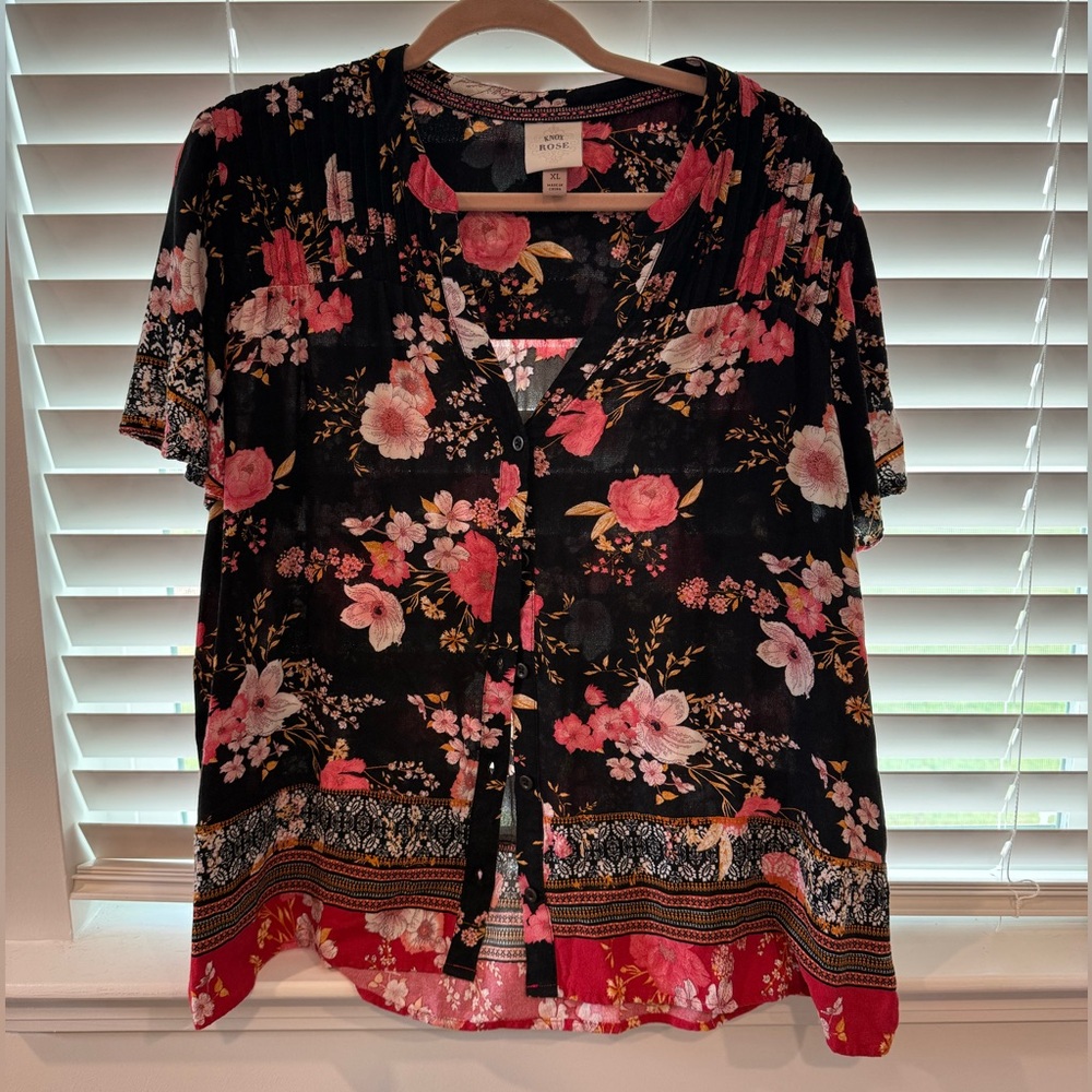 Knox Rose Black and Pink Floral Blouse